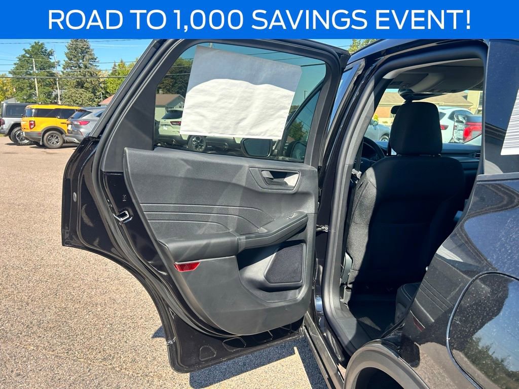 New 2025 Ford Escape Active w/ Cold Weather Package image 12