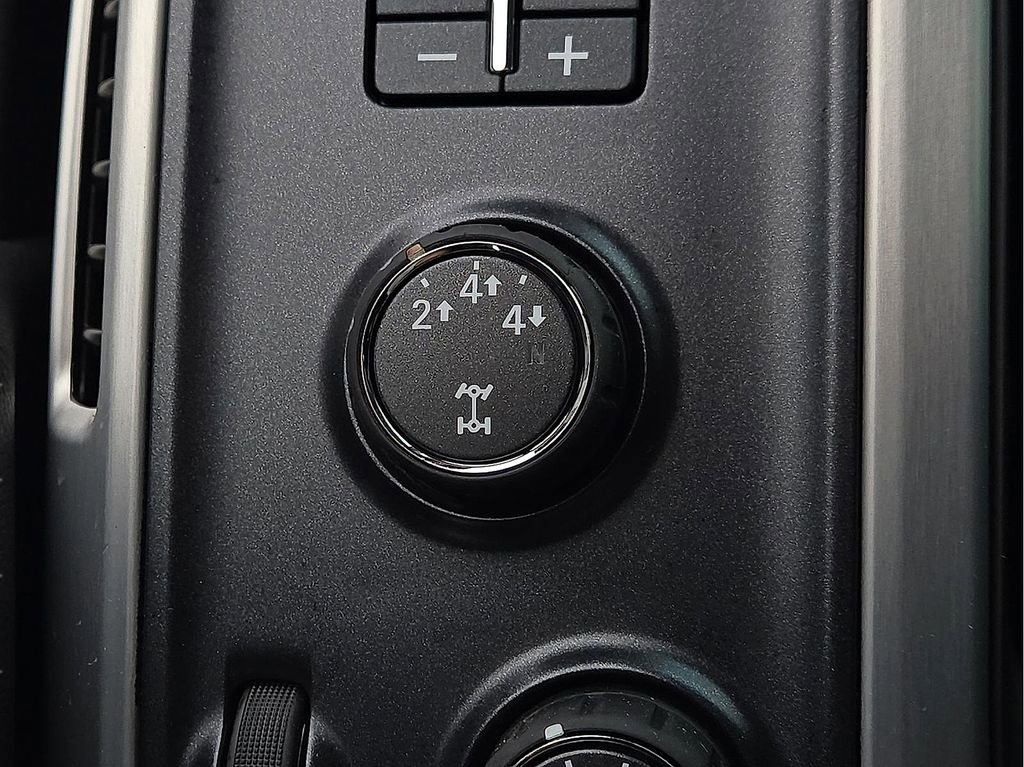 Used 2015 GMC Sierra 2500 SLE w/ SLE Preferred Package image 17