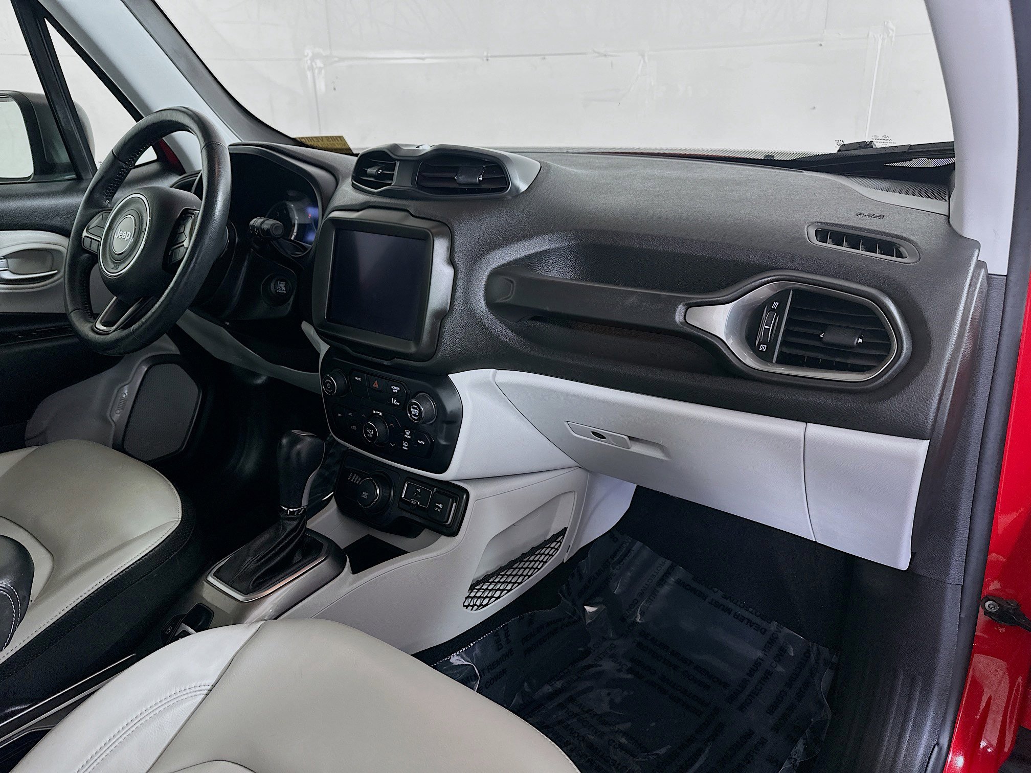 Used 2021 Jeep Renegade Limited AWD/4WD image 27