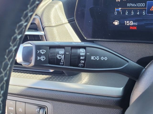 Used 2024 Chevrolet Traverse LT FWD image 17