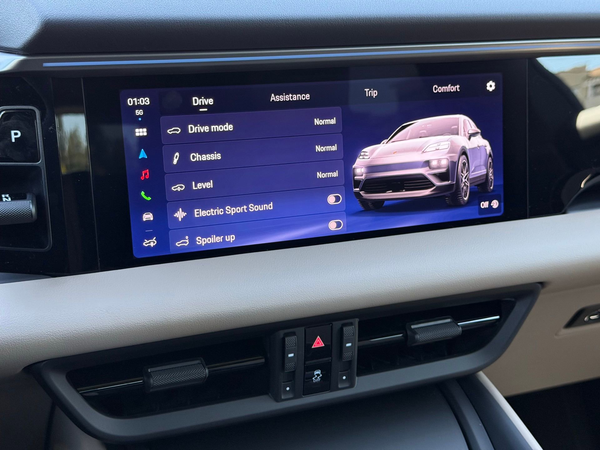 Used 2025 Porsche Macan Electric image 20