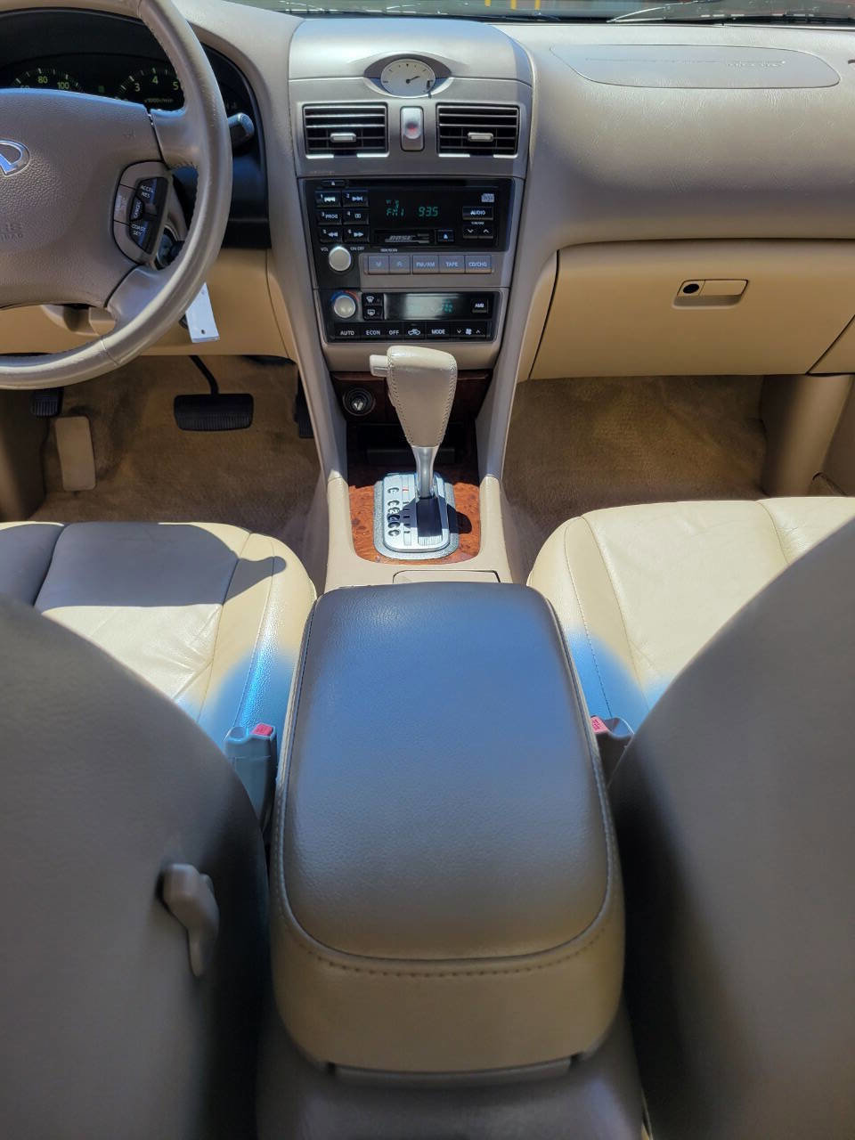 Used 2001 INFINITI I30 image 27