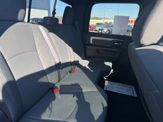 Used 2023 RAM 1500 Classic Warlock AWD/4WD image 18