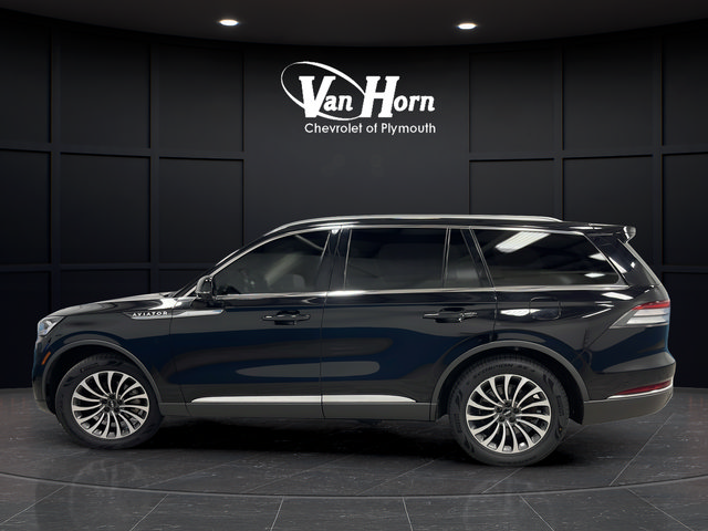 Used 2021 Lincoln Aviator Reserve w/ Class IV Trailer Tow Package AWD/4WD image 6