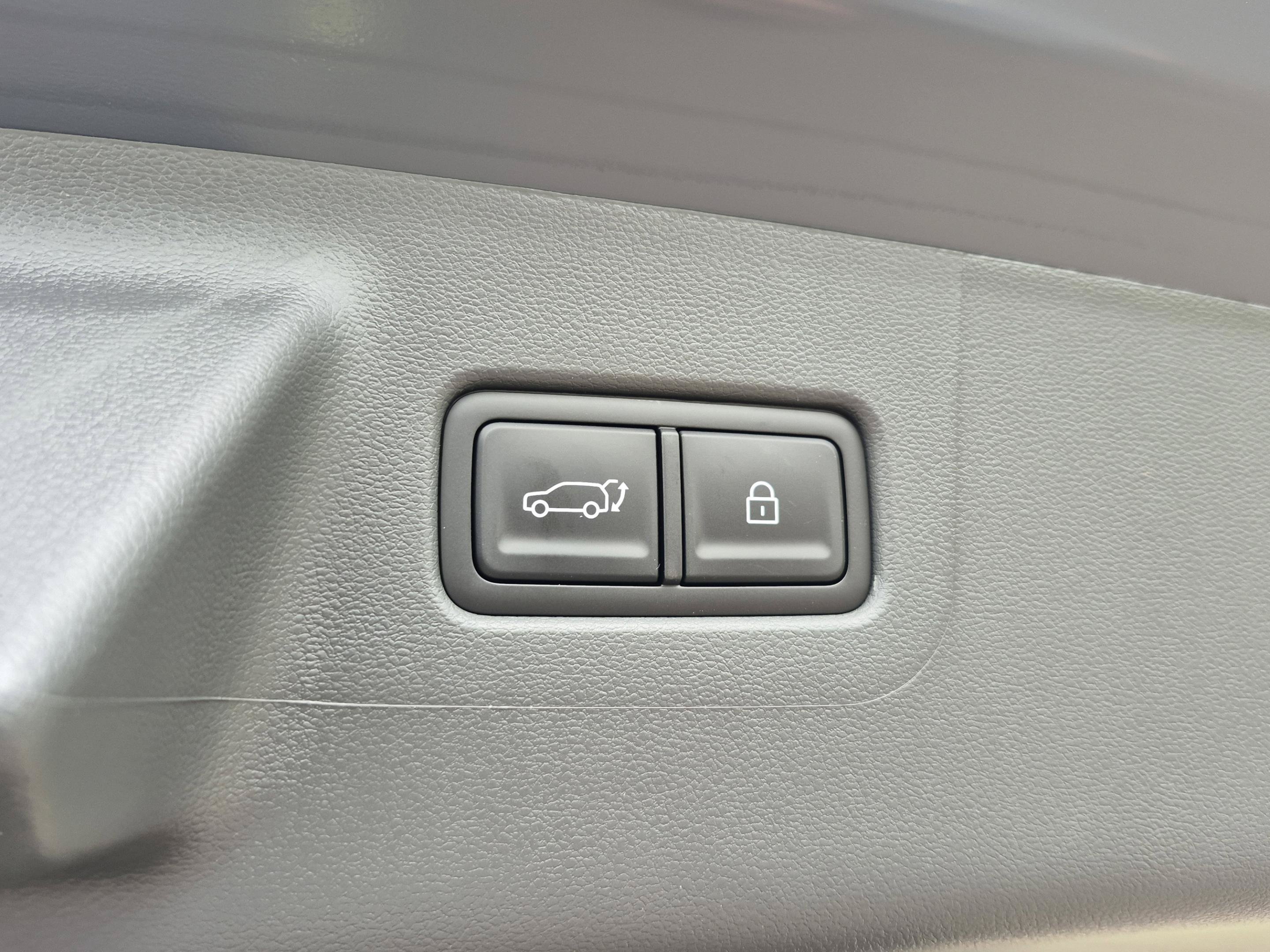 New 2026 Hyundai Santa Fe SEL FWD image 19