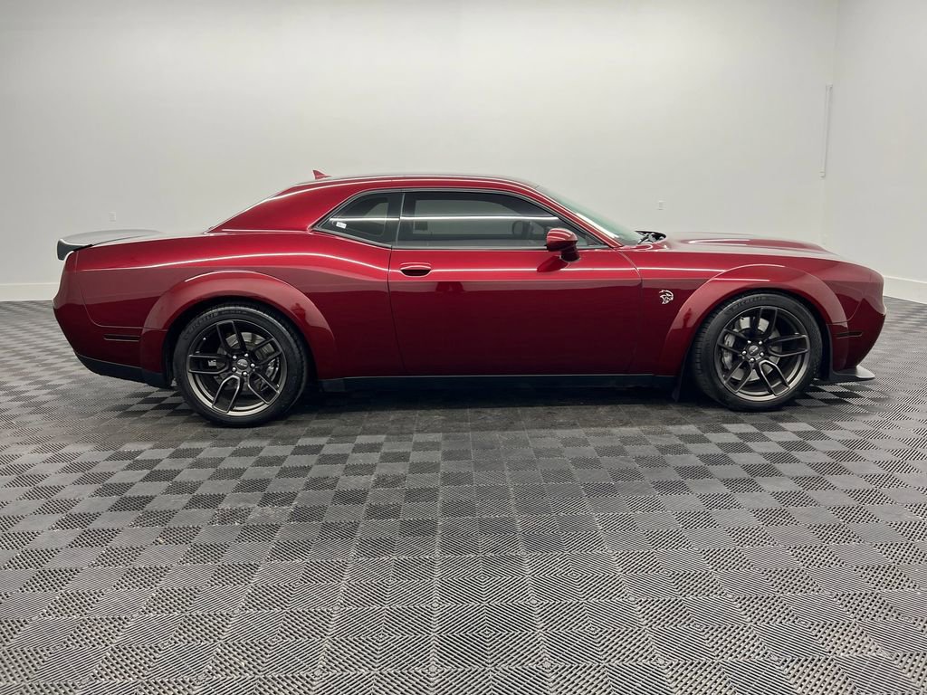 Used 2019 Dodge Challenger SRT Hellcat w/ Widebody Package RWD image 8