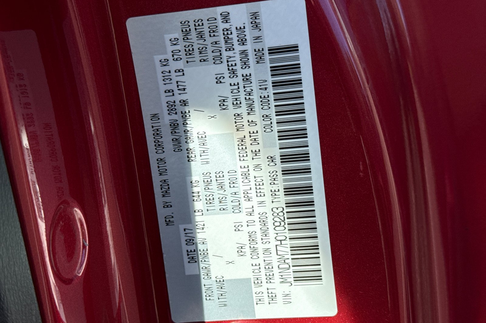 Used 2017 MAZDA MX-5 Miata RF Grand Touring RWD image 25