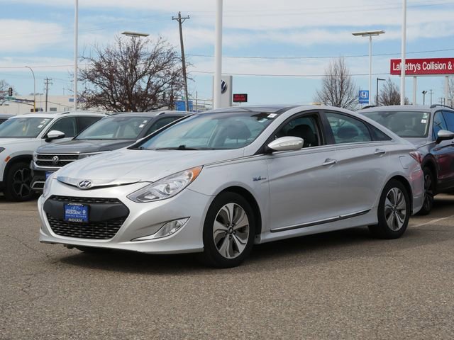 Used 2014 Hyundai Sonata Limited w/ Panoramic Sunroof Package 02 image 3