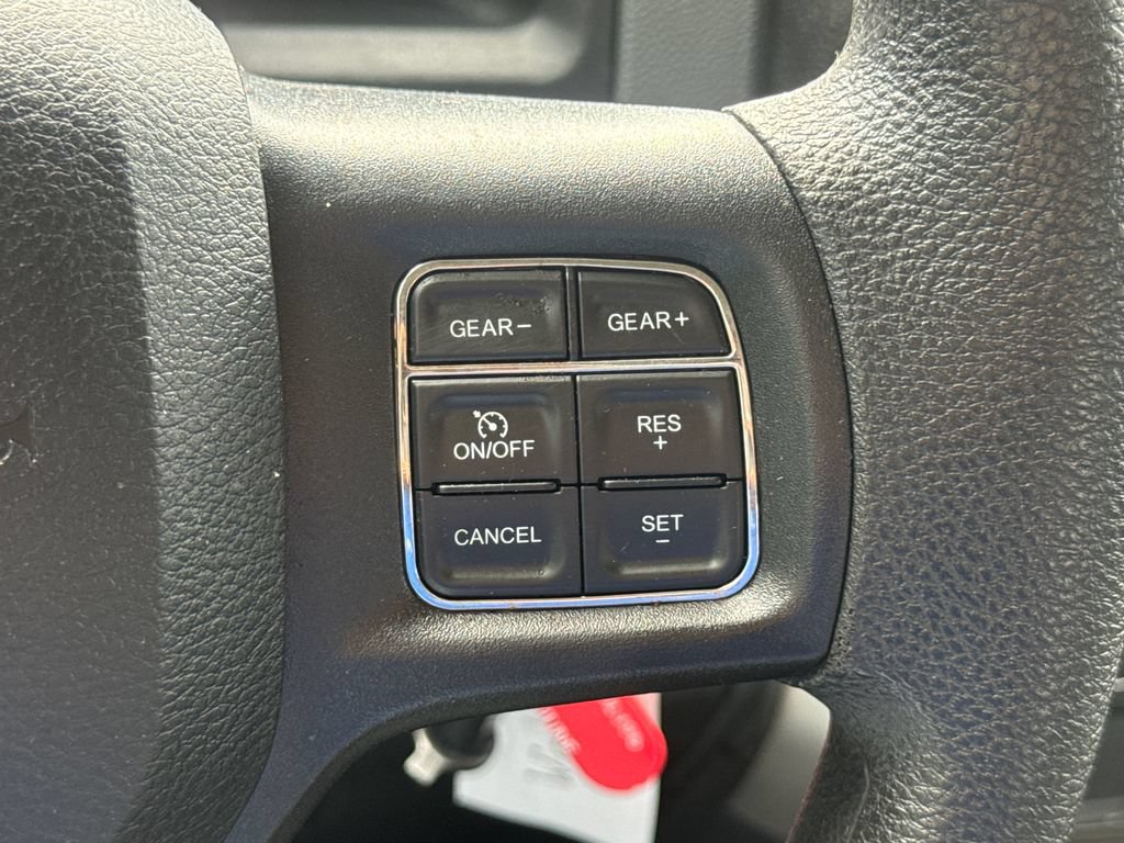 Used 2019 RAM 1500 Classic SLT RWD image 28