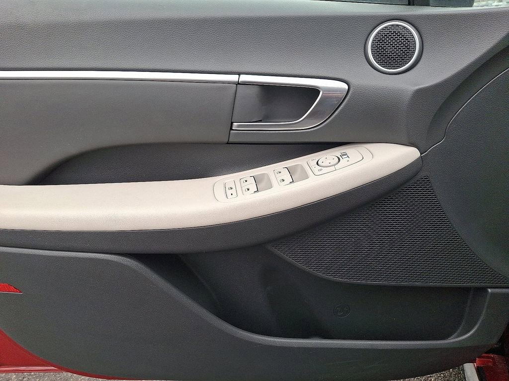 Used 2023 Hyundai Sonata SEL image 13