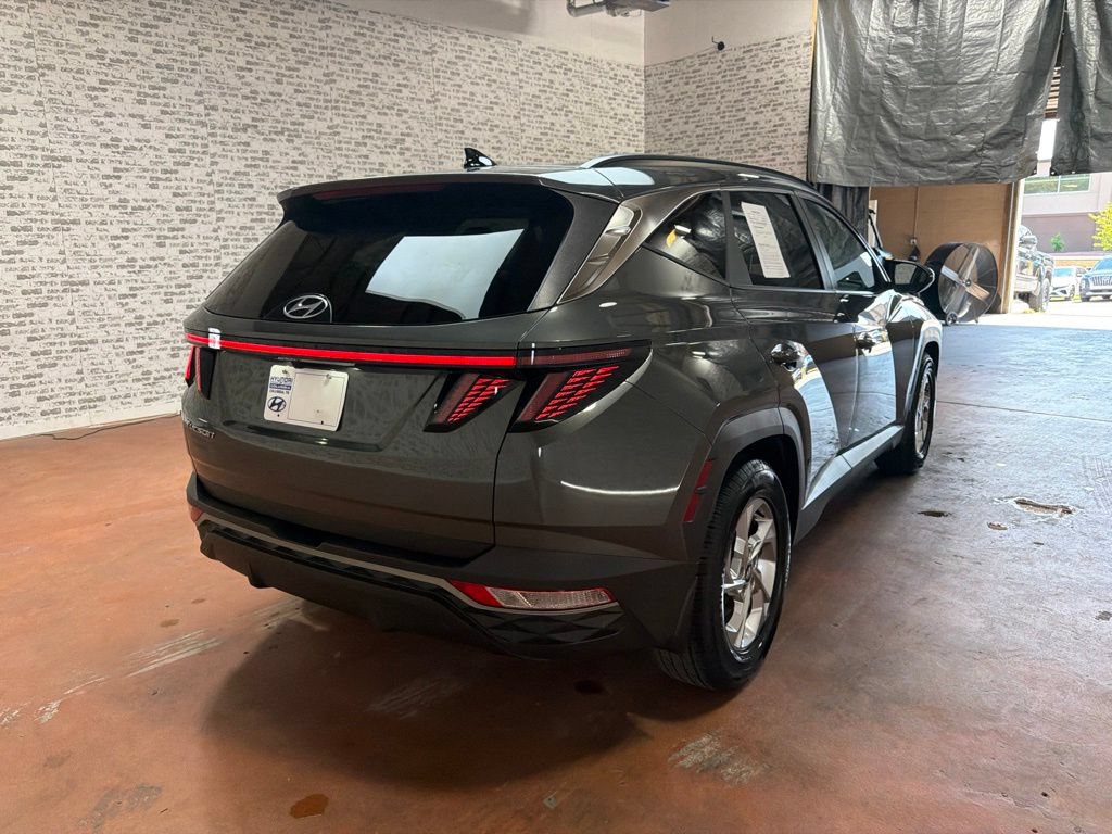 Used 2023 Hyundai Tucson SEL FWD image 7