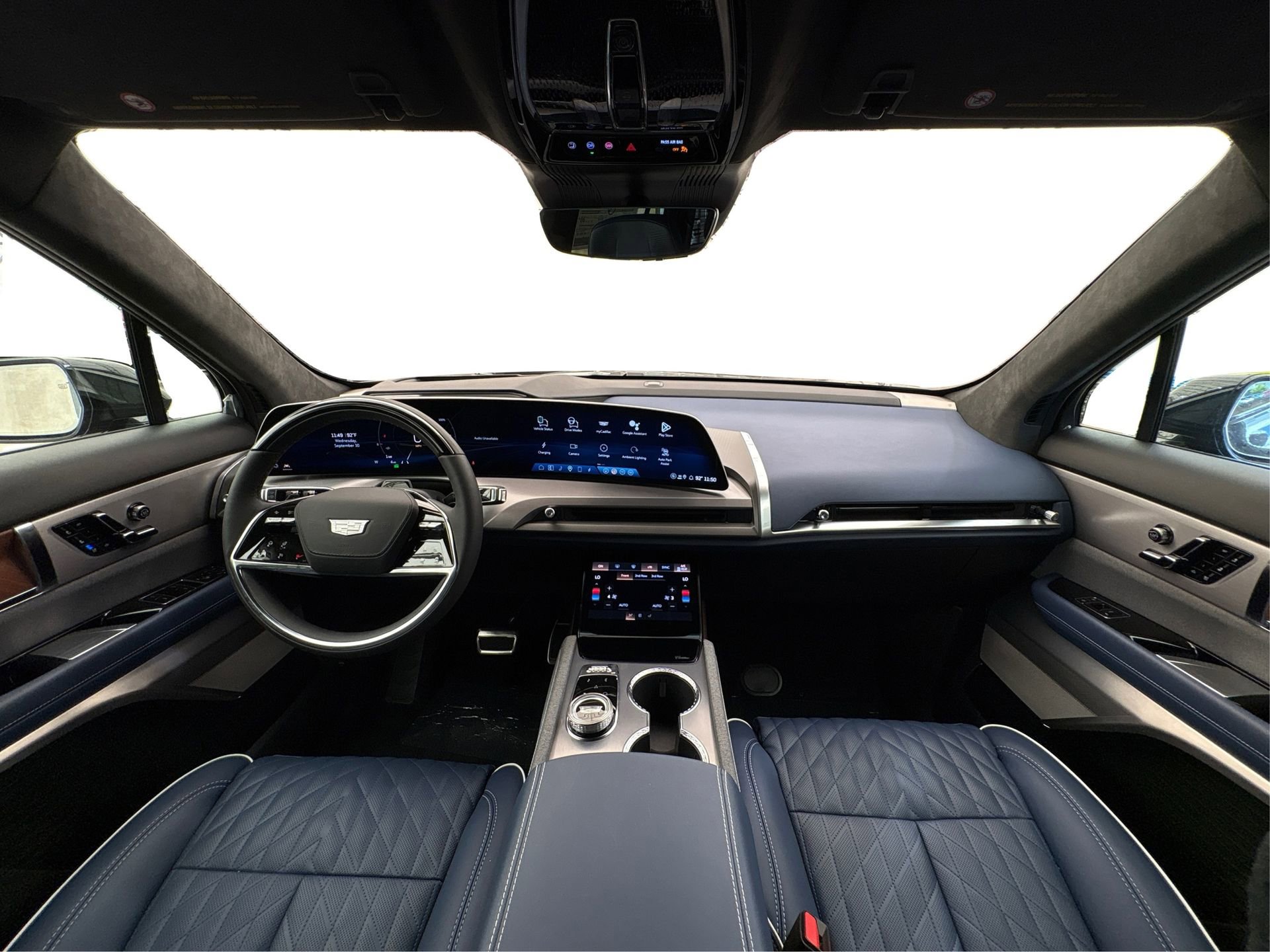 New 2026 Cadillac Vistiq Premium Luxury image 23