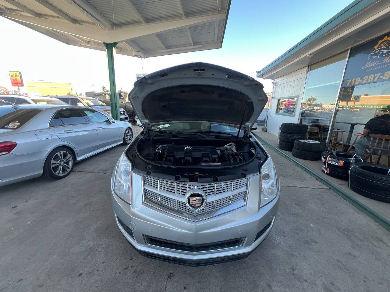 Used 2012 Cadillac SRX Luxury AWD/4WD image 21