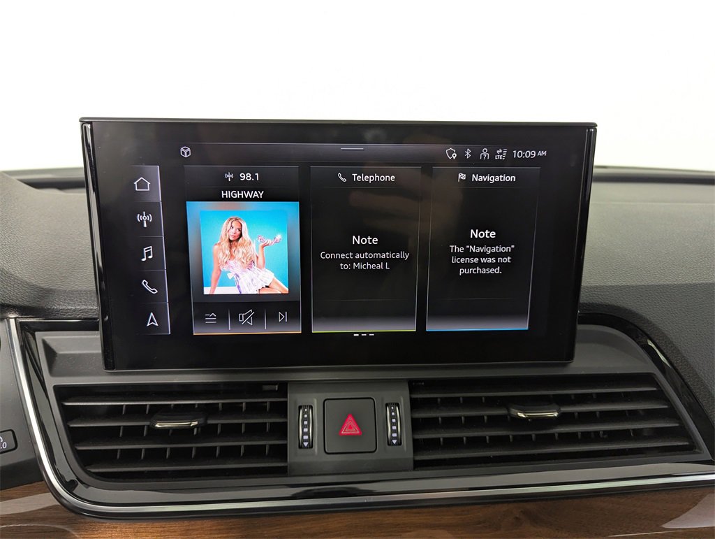 Used 2021 Audi Q5 2.0T Premium w/ Convenience Package image 26