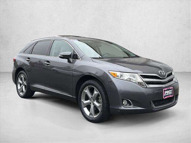 Used 2014 Toyota Venza XLE image 3