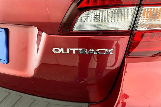 Used 2018 Subaru Outback 2.5i Limited image 14
