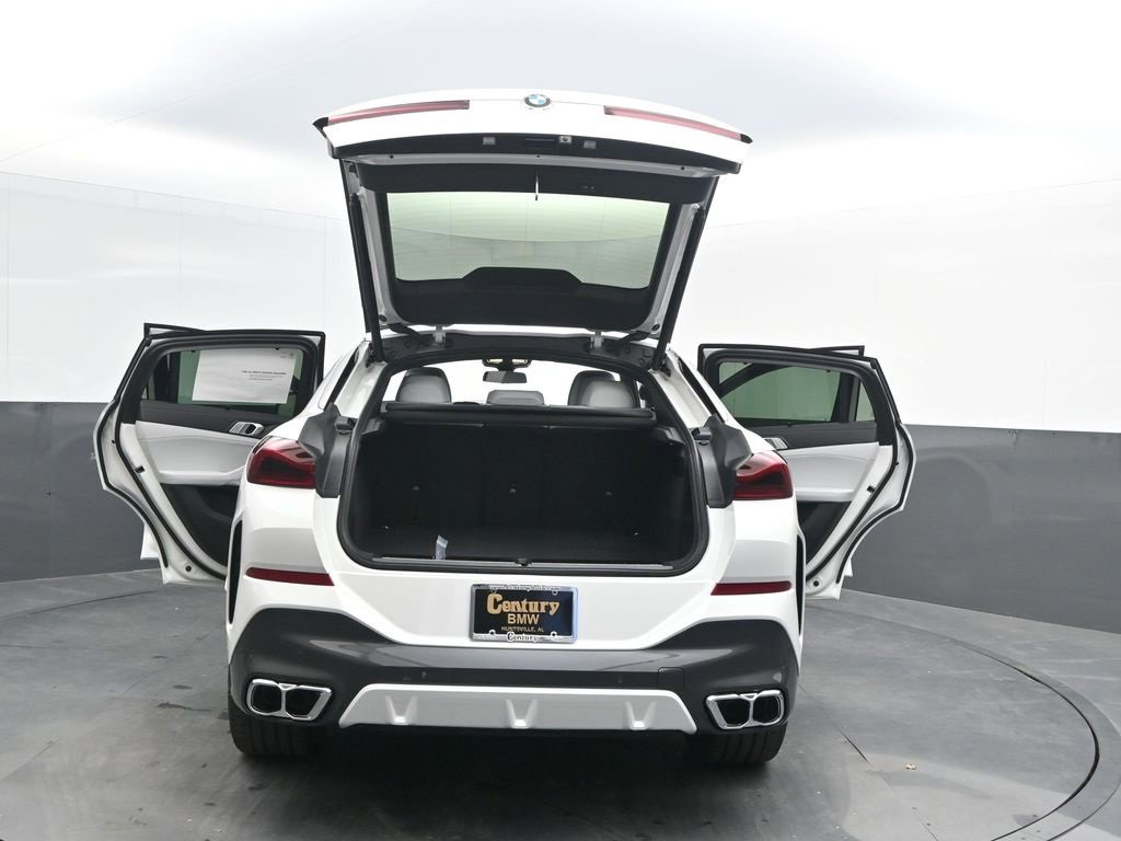 New 2026 BMW X6 M60i image 53