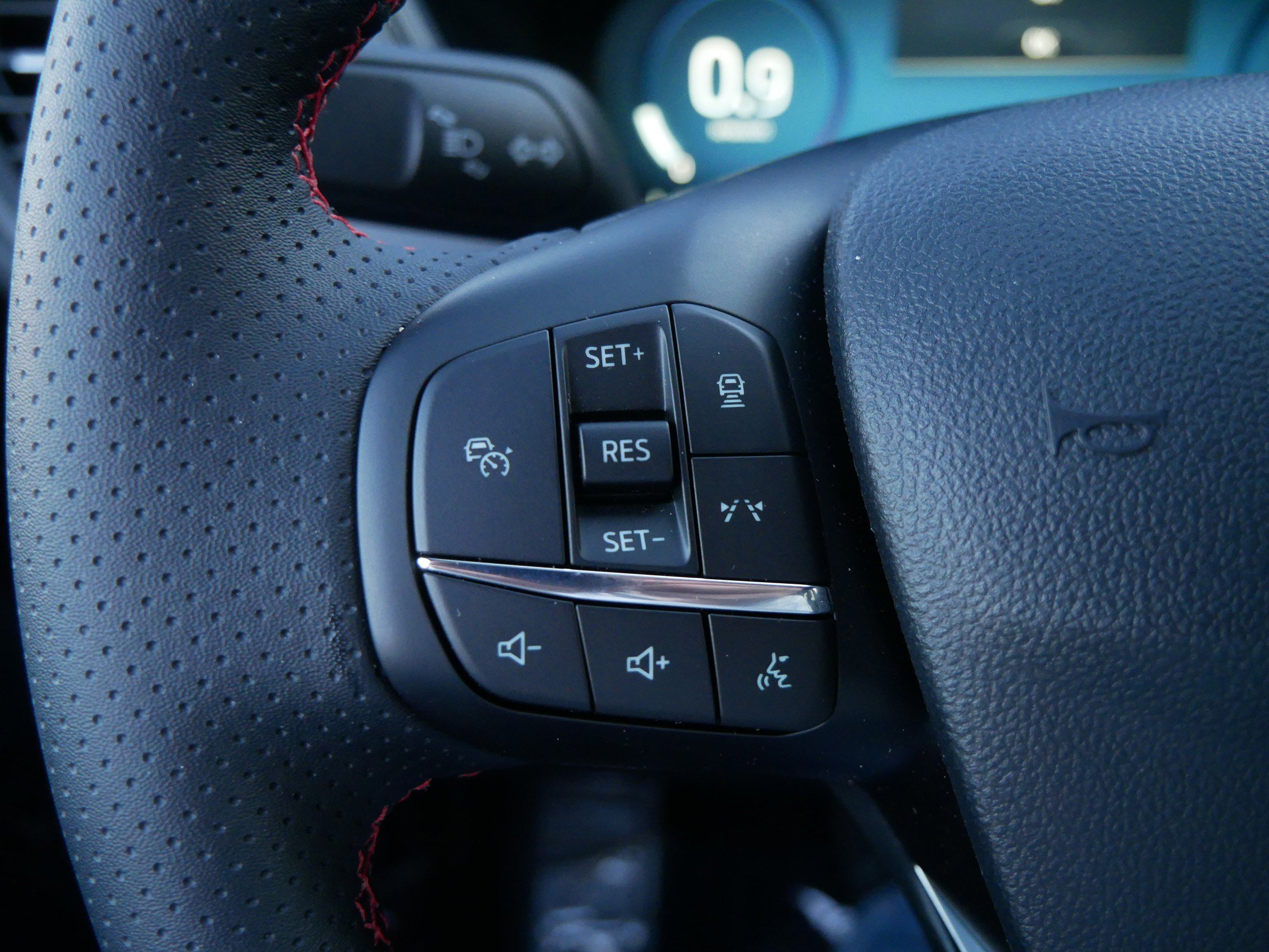 Used 2025 Ford Escape ST-Line Select w/ Tech Pack #2 image 28