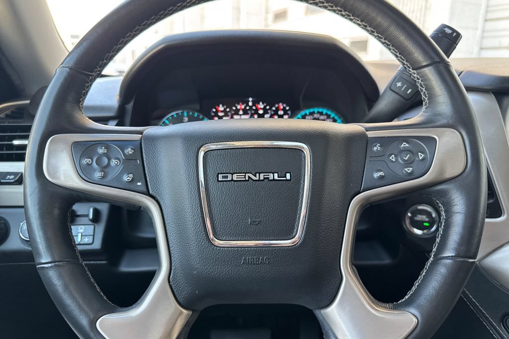 Used 2017 GMC Yukon XL Denali w/ Open Road Package AWD/4WD image 26
