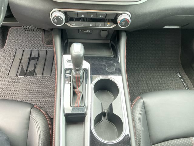 Used 2023 Nissan Altima 2.5 SR FWD image 12