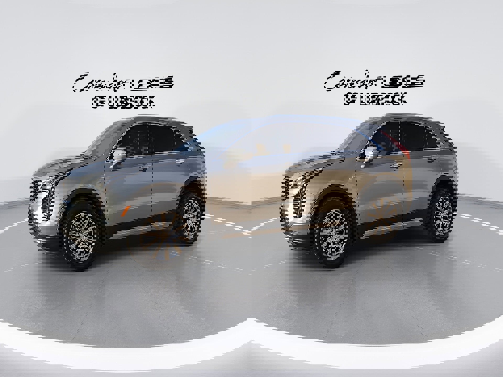 Used 2023 Cadillac XT4 Premium Luxury w/ Technology Package image 5