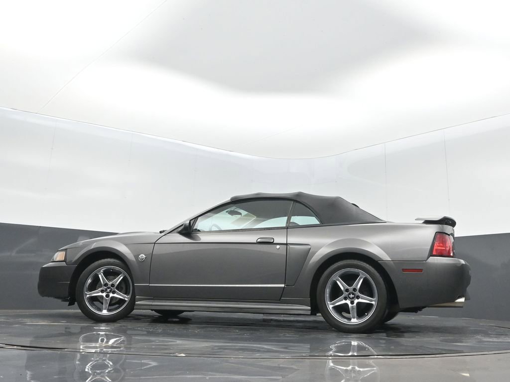 Used 2004 Ford Mustang GT RWD image 23