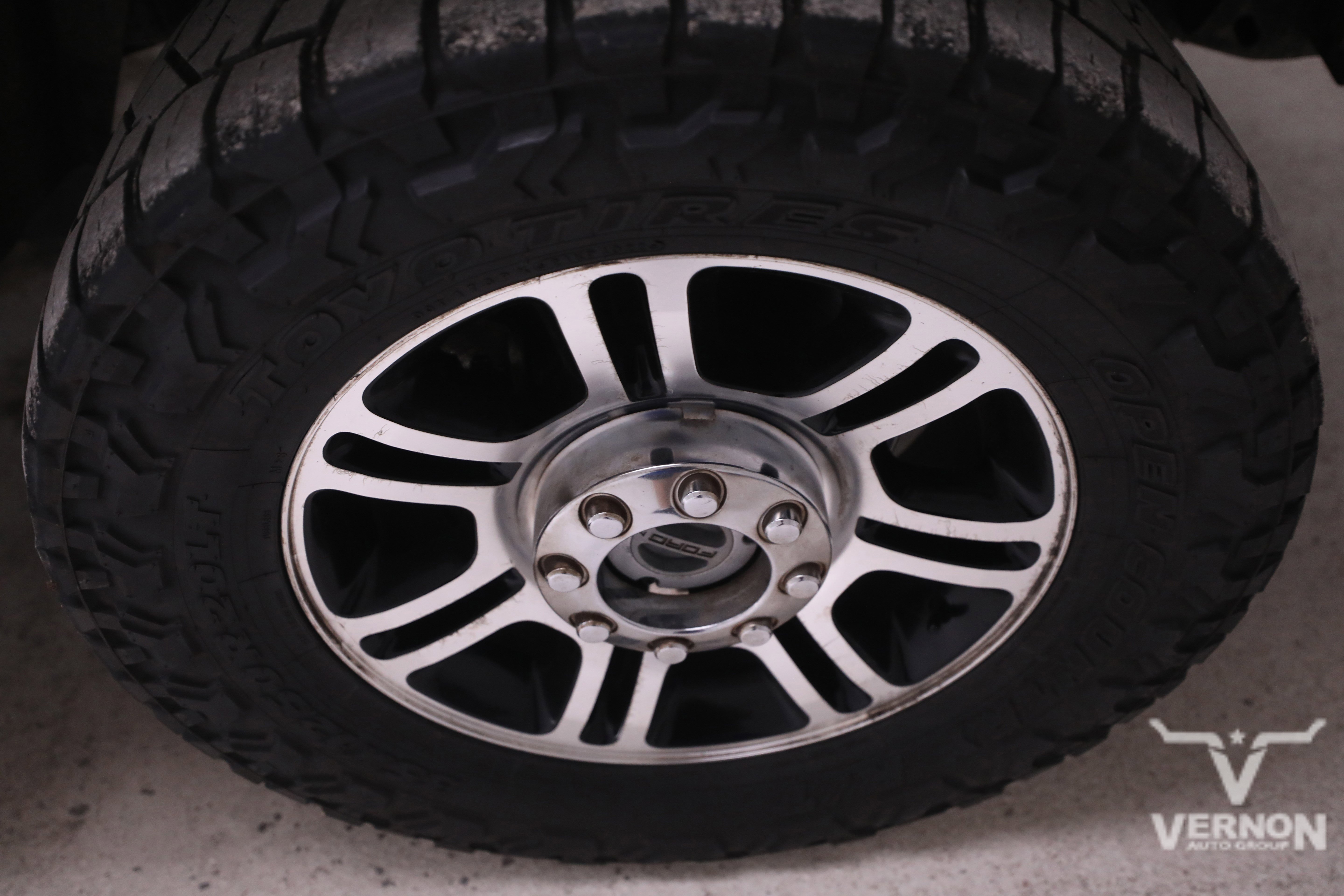 Used 2014 Ford F250 Platinum w/ FX4 Off-Road Package image 35