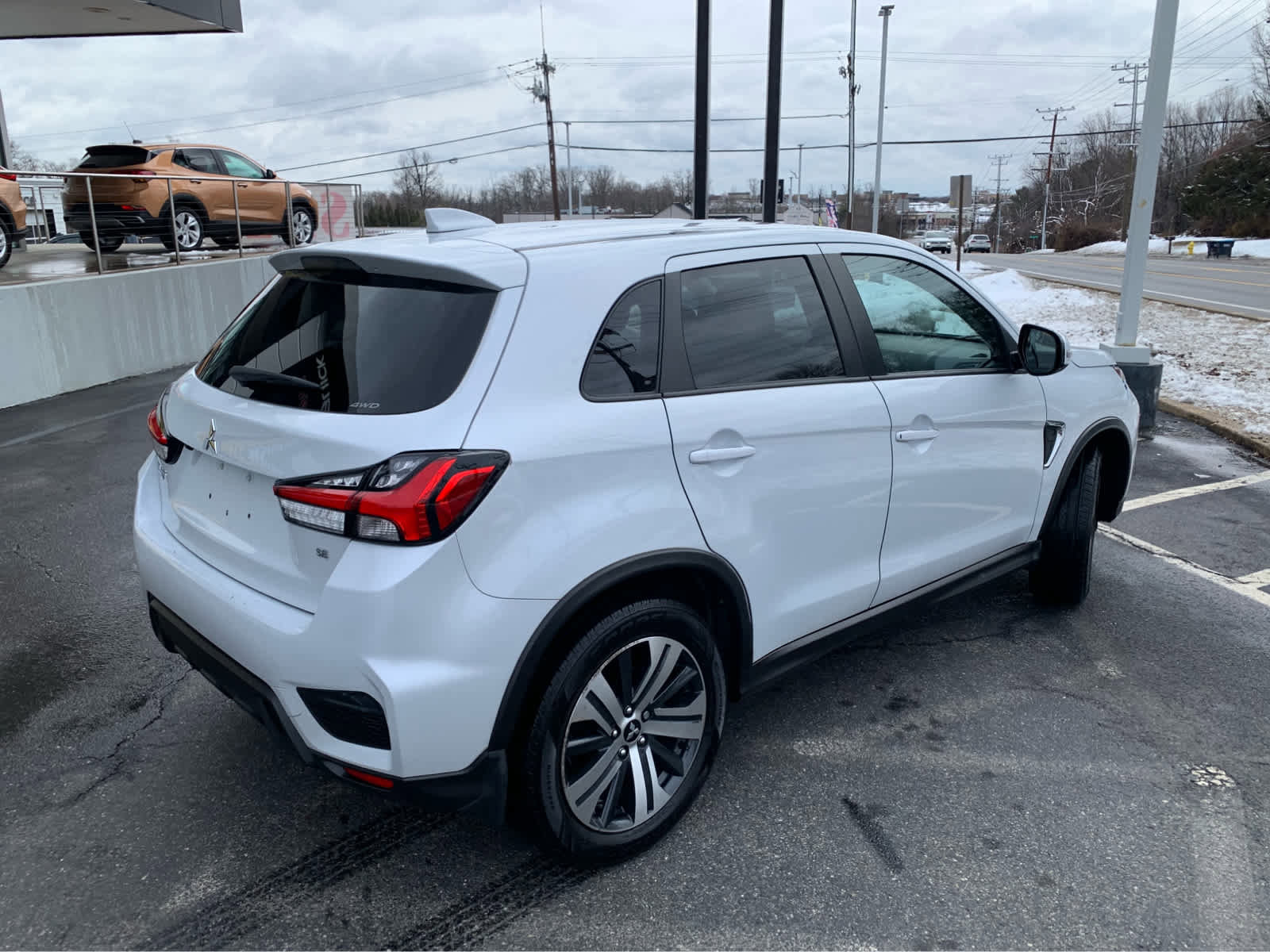 Used 2022 Mitsubishi Outlander Sport SE image 7