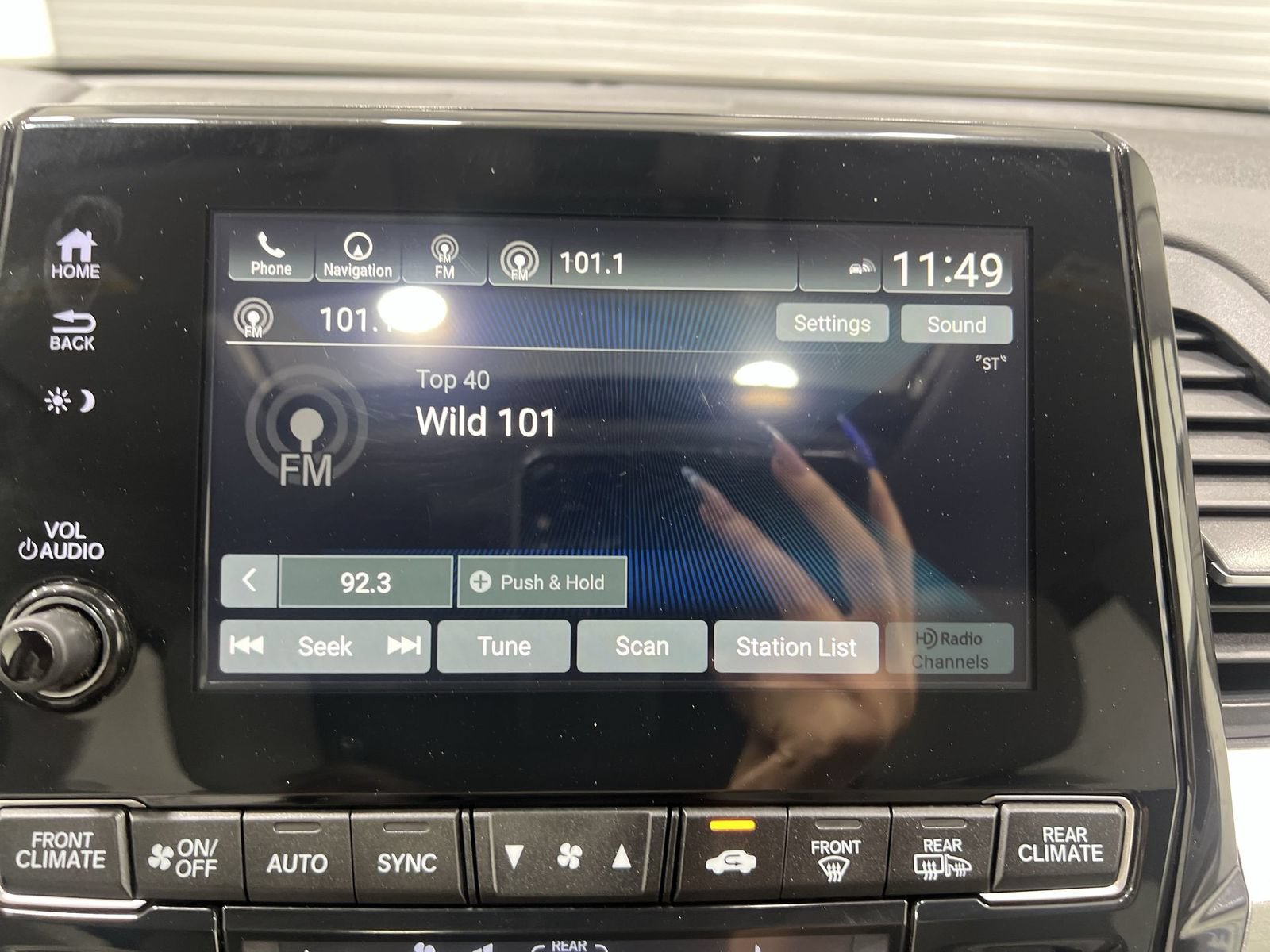 Used 2021 Honda Odyssey Touring image 16