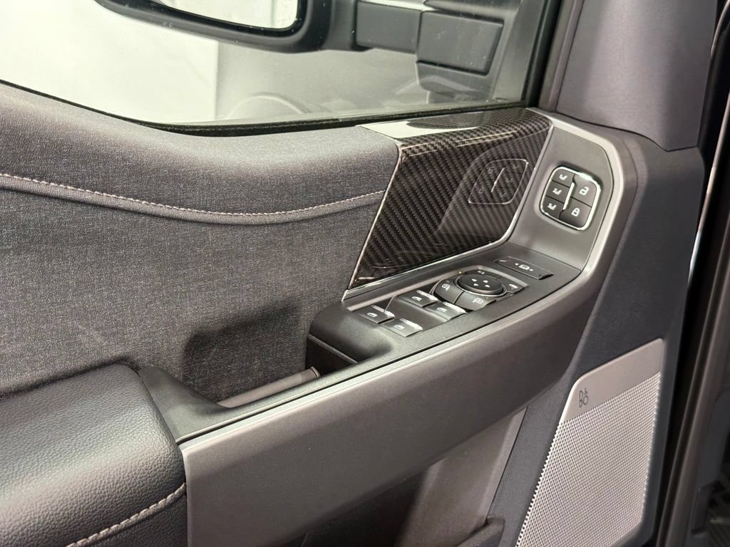 New 2026 Ford F250 Lariat w/ Black Appearance Package AWD/4WD image 19