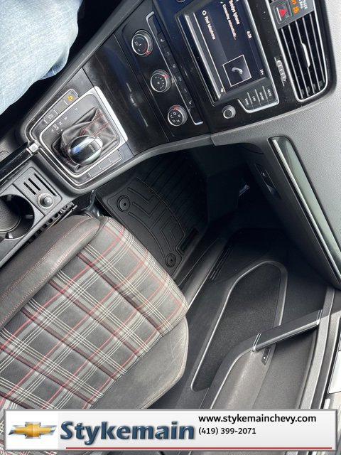 Used 2016 Volkswagen GTI S image 37