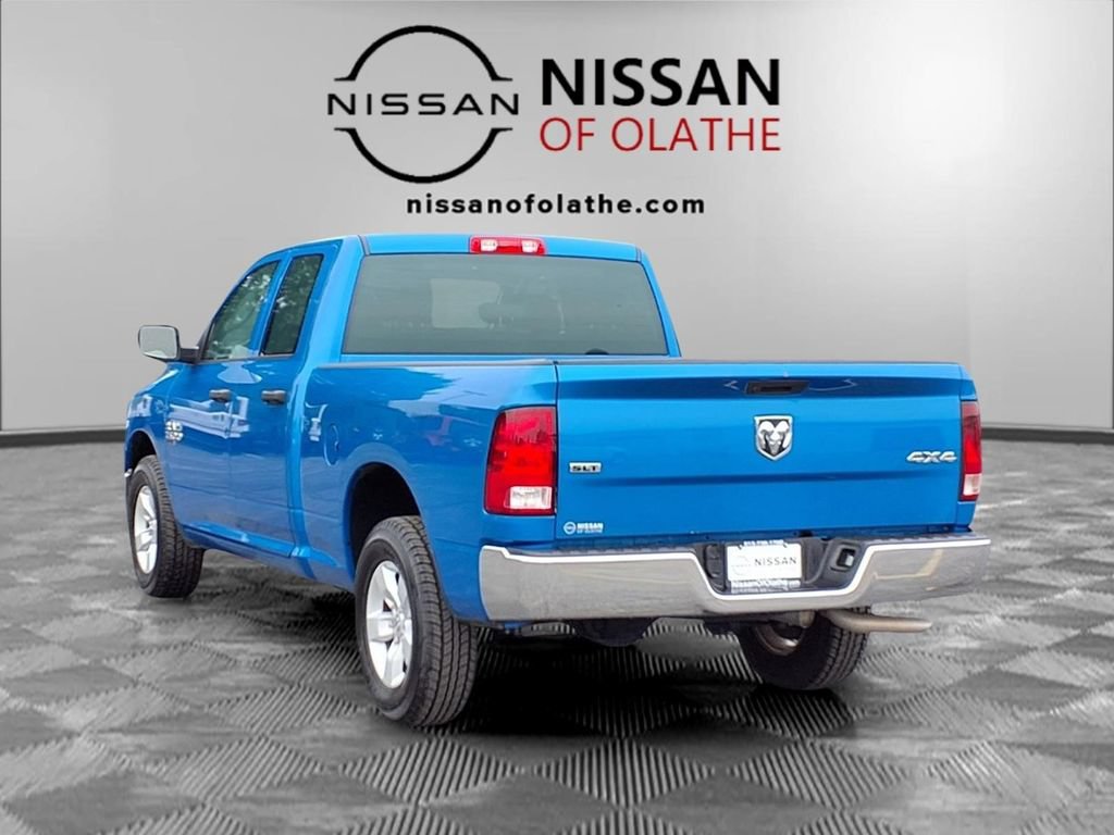 Used 2024 RAM 1500 Classic SLT AWD/4WD image 3