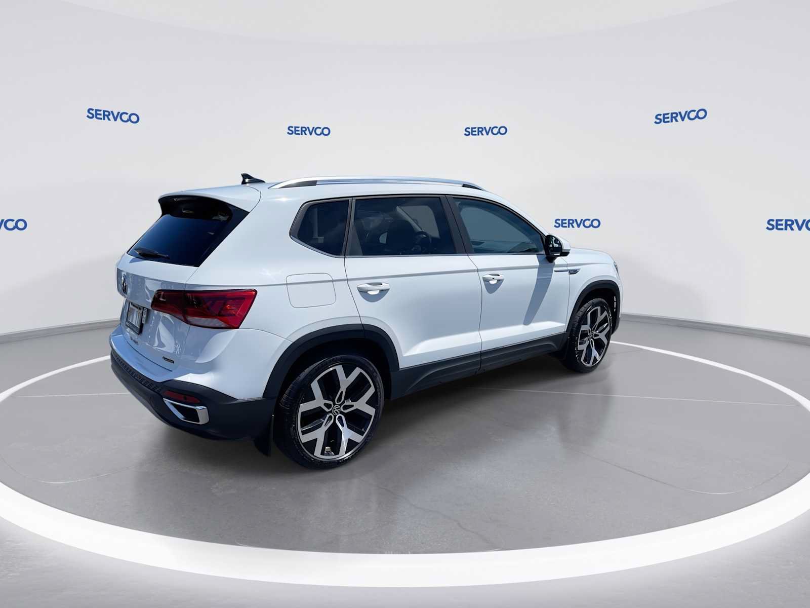 Used 2022 Volkswagen Taos SEL AWD/4WD image 8