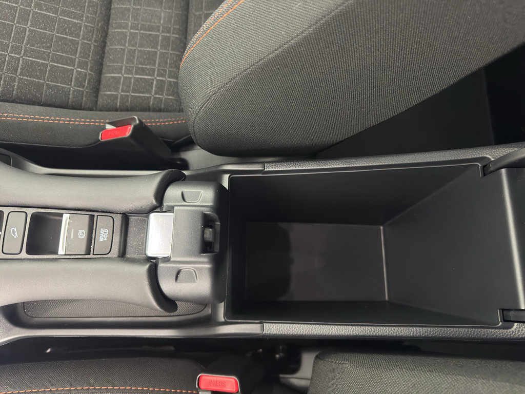 Used 2025 Honda HR-V Sport image 29