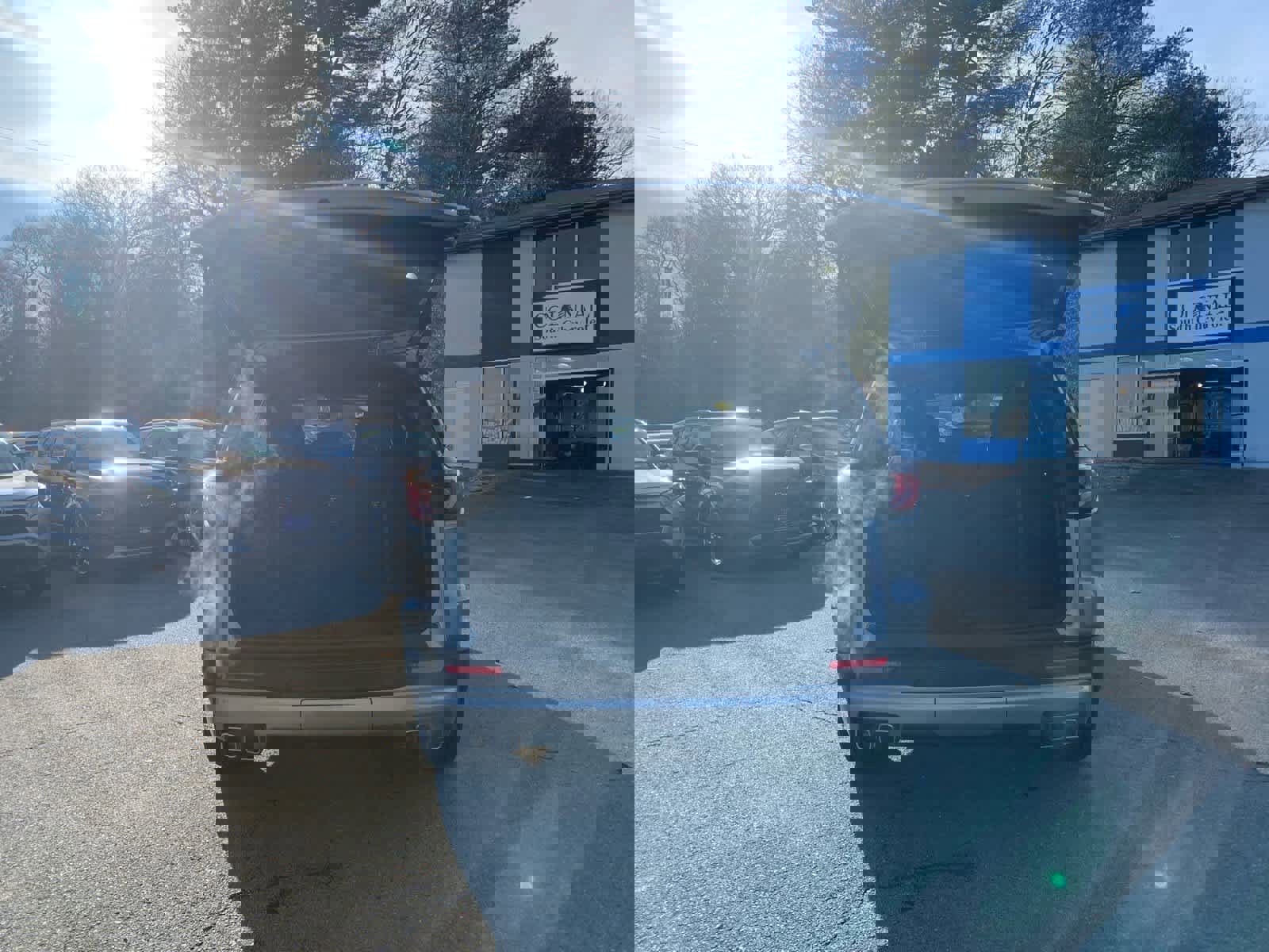 Certified 2025 GMC Acadia Elevation image 39