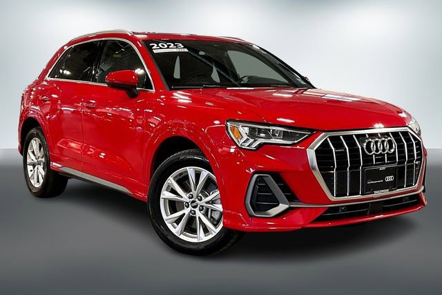 Certified 2023 Audi Q3 2.0T Premium