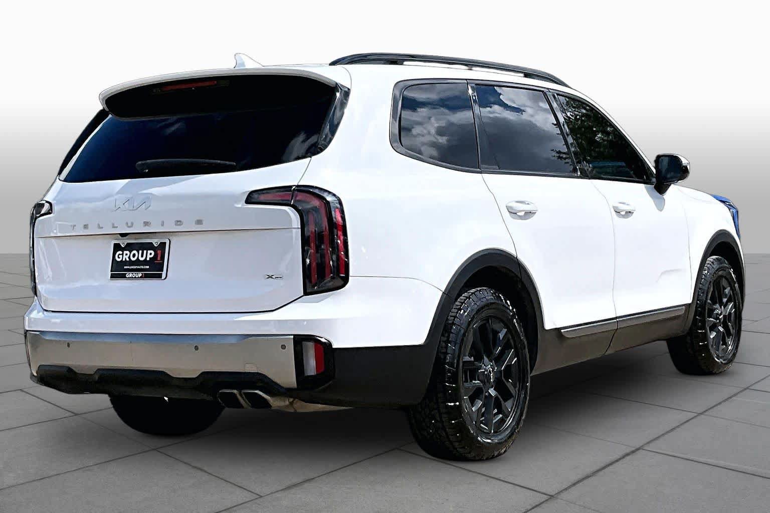 Used 2023 Kia Telluride SX Prestige X-Pro AWD/4WD image 13
