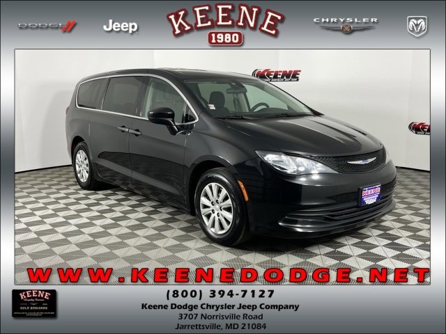 Used 2020 Chrysler Voyager L