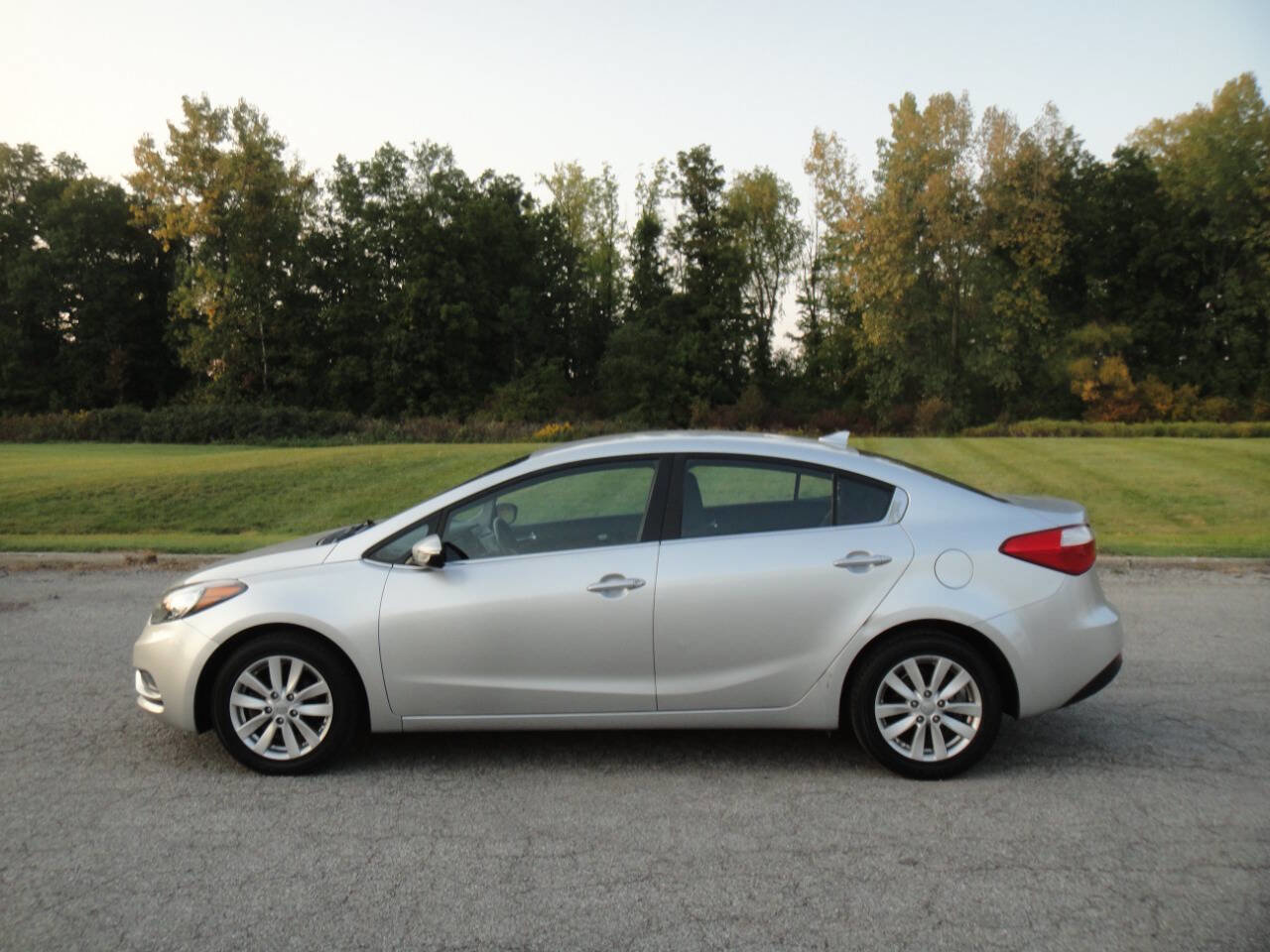 Used 2014 Kia Forte EX FWD image 6