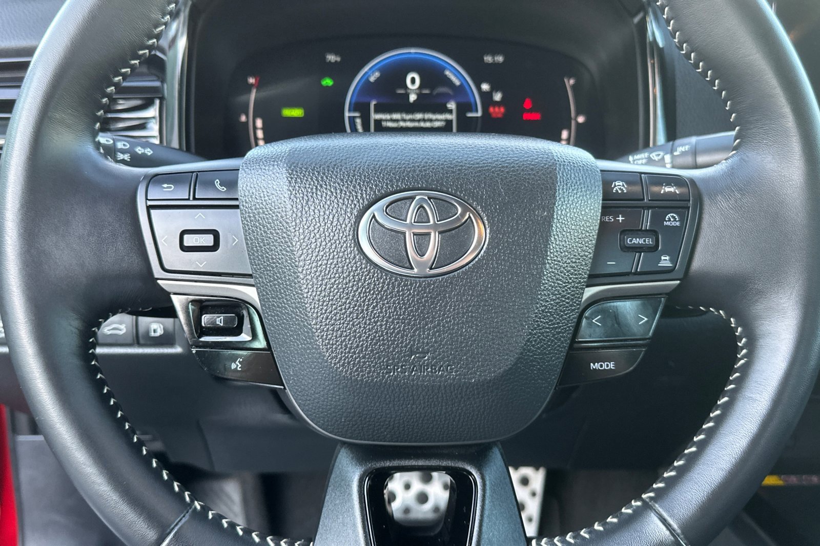 Used 2025 Toyota Camry SE image 24