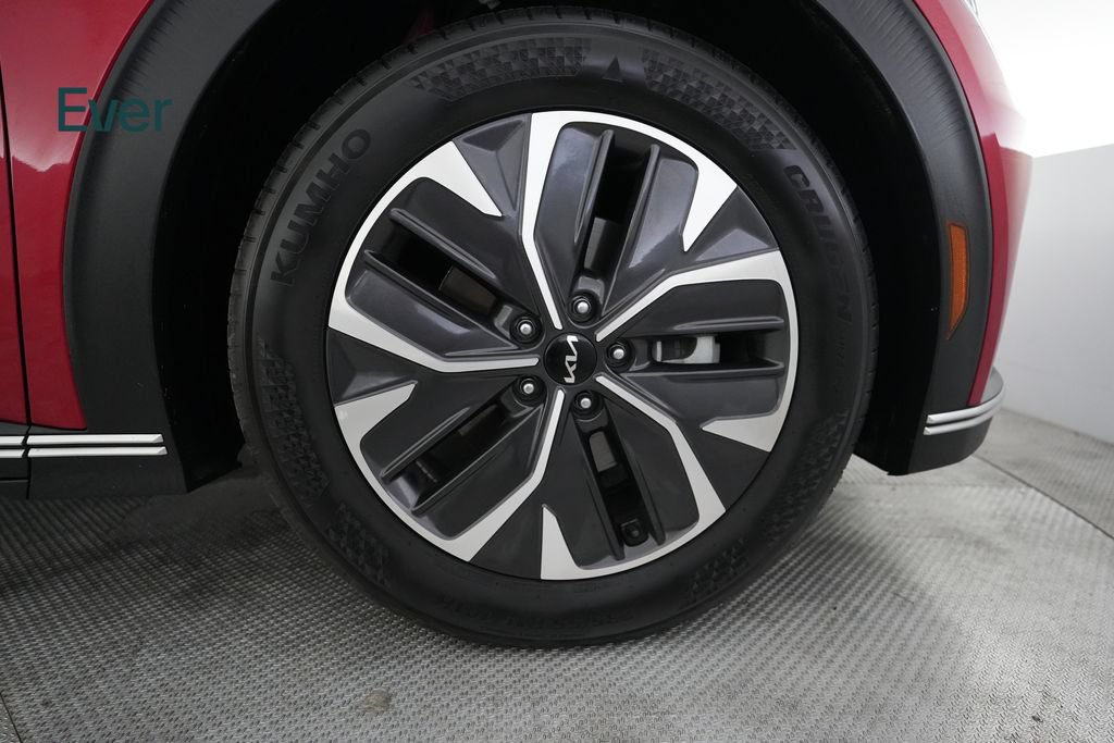 Used 2024 Kia EV6 Light RWD image 20