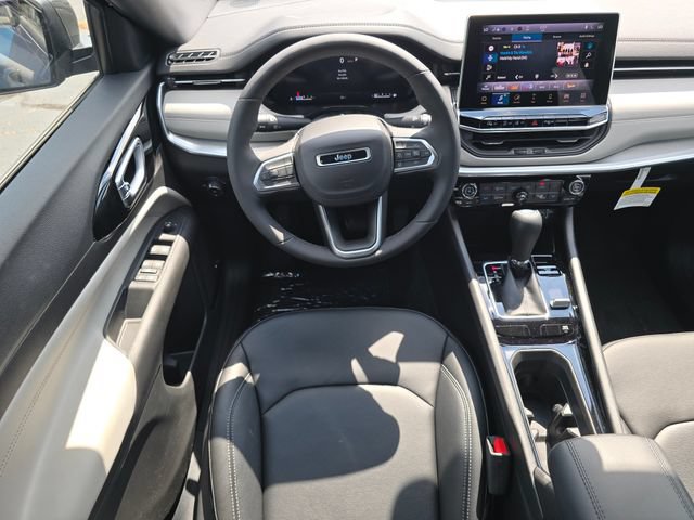 New 2026 Jeep Compass Limited w/ Sun, Sound & Navigation Group AWD/4WD image 4