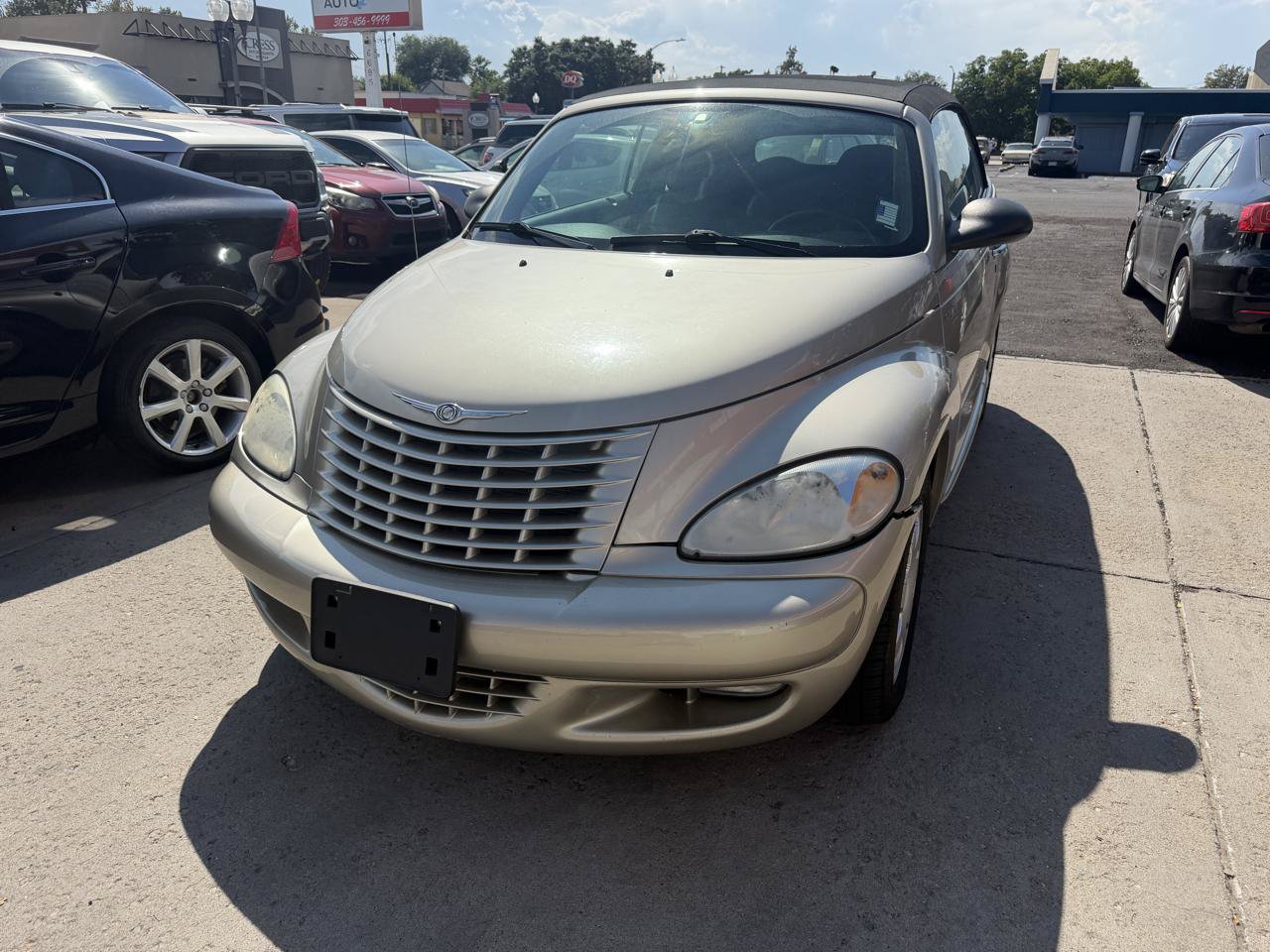 Used 2005 Chrysler PT Cruiser Touring FWD image 3