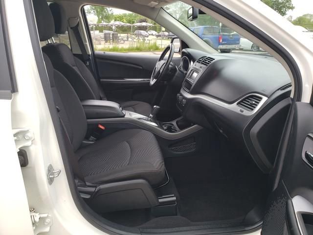Used 2020 Dodge Journey SE w/ SE Popular Equipment Group FWD image 21