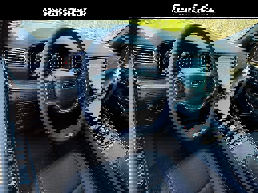 Used 2024 Jeep Wagoneer Series II w/ Convenience Group I image 3