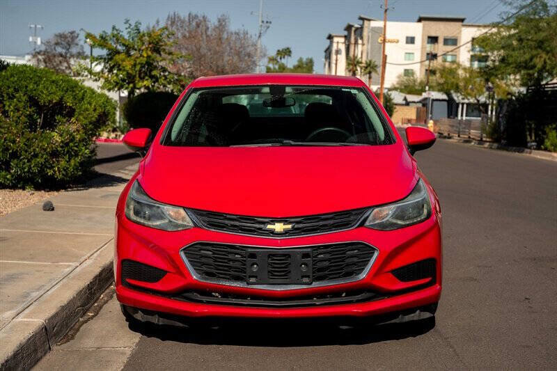 Used 2017 Chevrolet Cruze LT FWD image 8