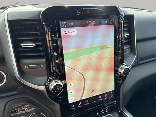 New 2026 RAM 1500 4x4 Crew Cab image 13