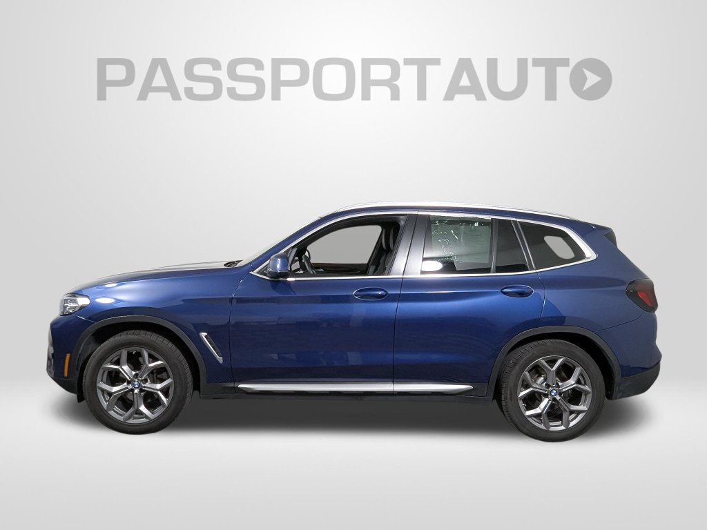 Used 2022 BMW X3 xDrive30i w/ Premium Package 2 AWD/4WD image 2