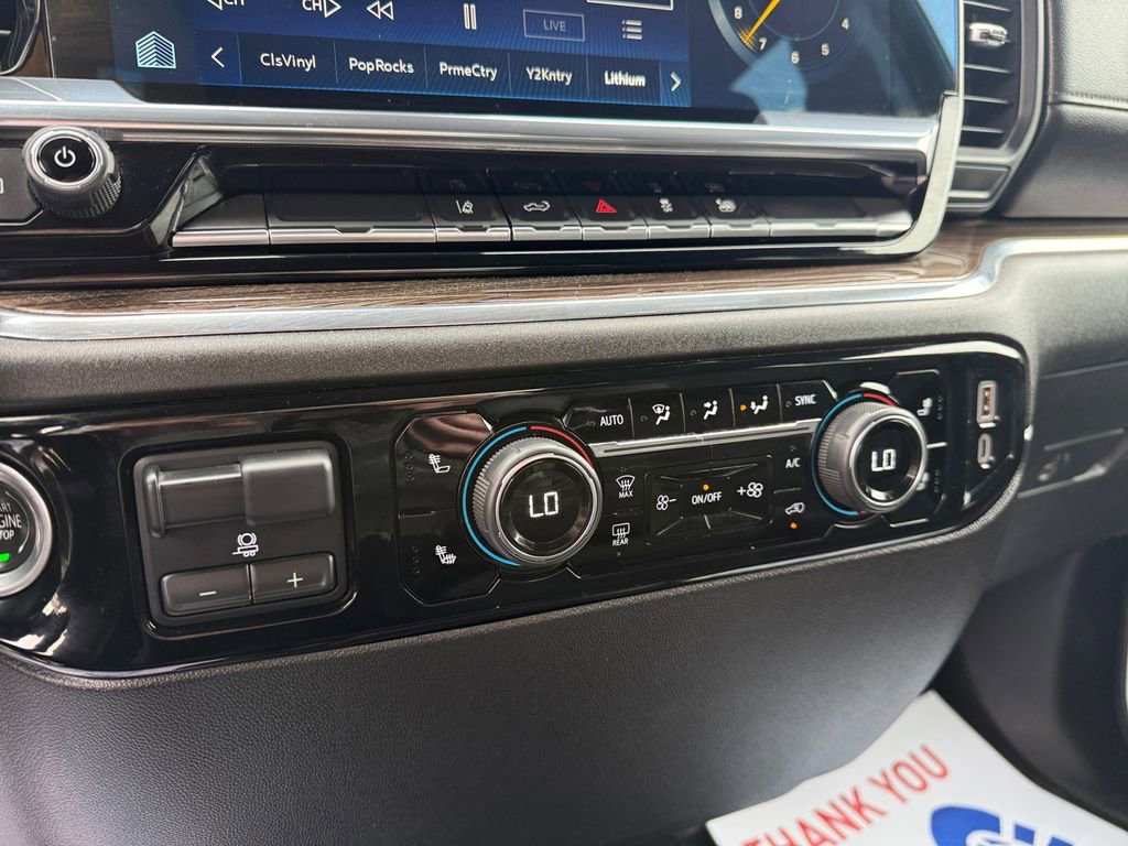 Used 2024 Chevrolet Silverado 3500 LT image 19