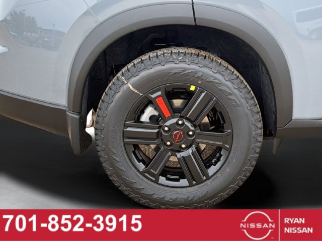 New 2026 Nissan Rogue SV w/ Rock Creek Premium Package AWD/4WD image 31